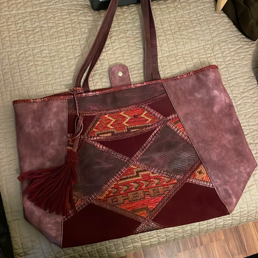 Tote - very nice - unique color - gently used